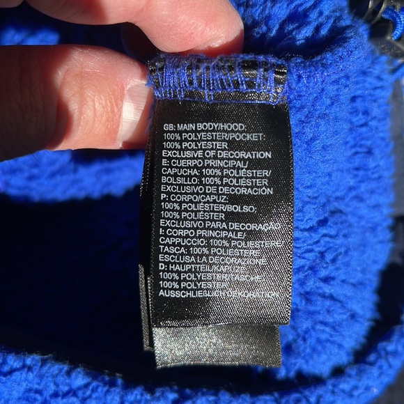 Men’s plush ultra soft pullover, good condition. - Picture 6 of 7